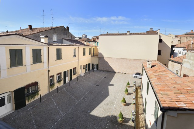 Appartamento FERRARA vendita  Centro Storico  AREA CASA