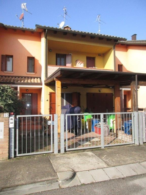 Villa Affiancata - Schiera OCCHIOBELLO vendita  Occhiobello  LA TORRE IMMOBILIARE