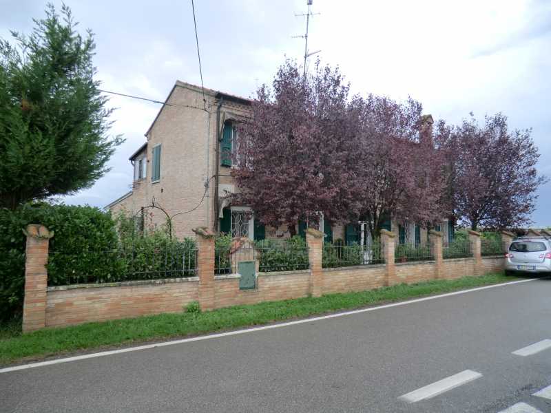  ferrara vendita quart: quartesana living studio immobiliare