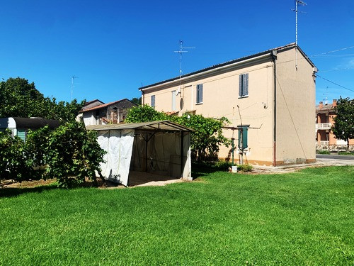 Villa Unifamiliare - Indipendente FERRARA vendita  S. Bartolomeo in bosco  MEDIA PROJECT sas