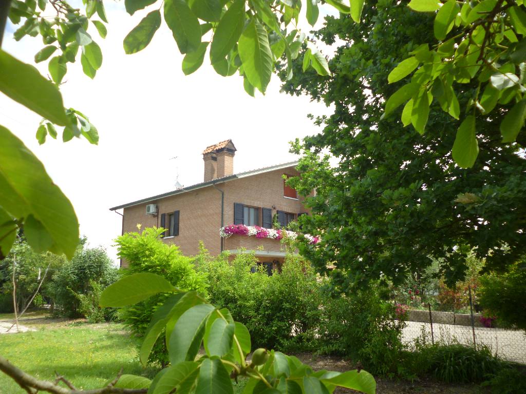 Villa Unifamiliare - Indipendente VOGHIERA vendita  Voghiera  SISTEMI APERTI IMMOBILIARE