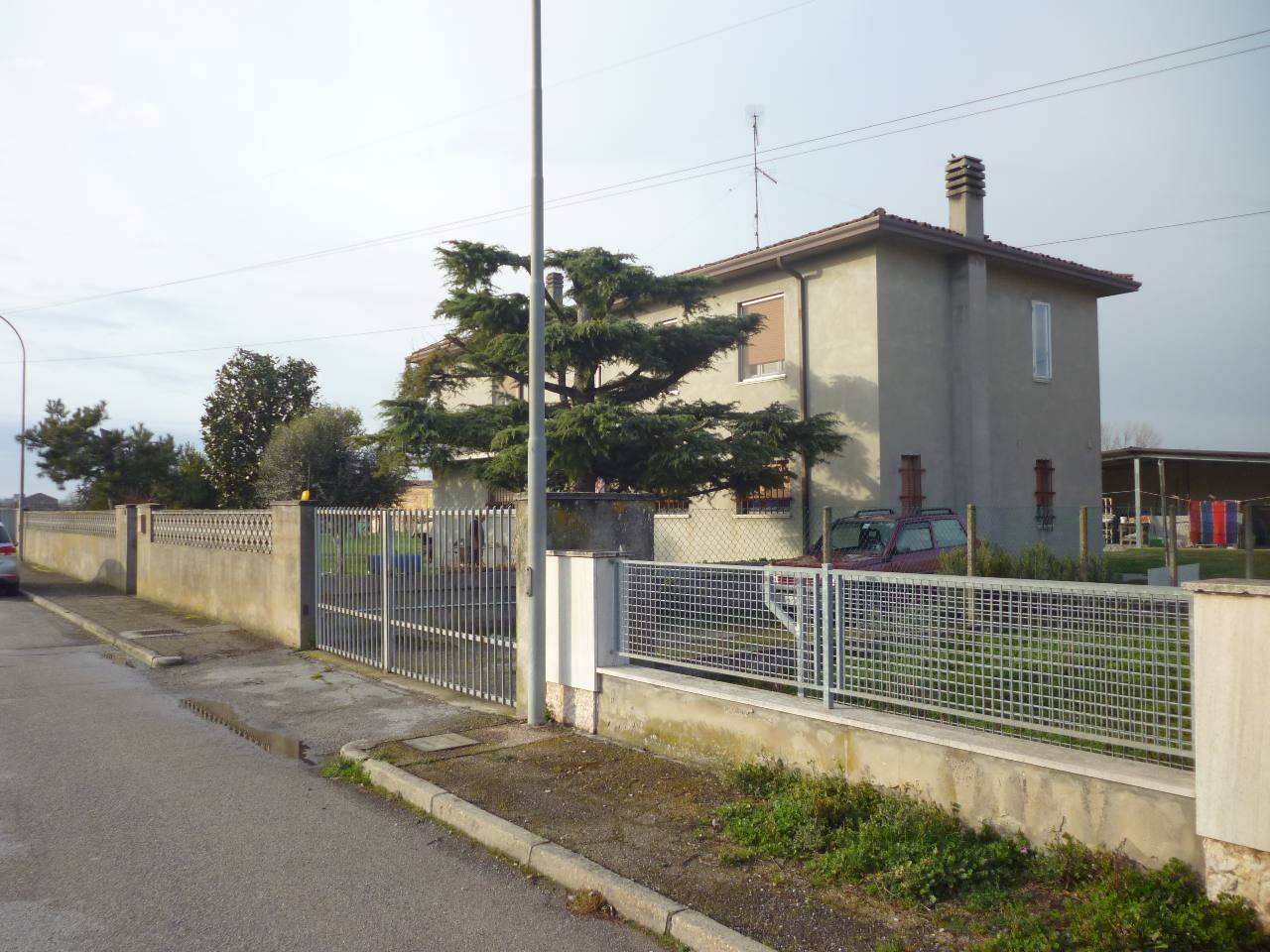 Villa Unifamiliare - Indipendente PORTOMAGGIORE vendita  Portomaggiore  SISTEMI APERTI IMMOBILIARE