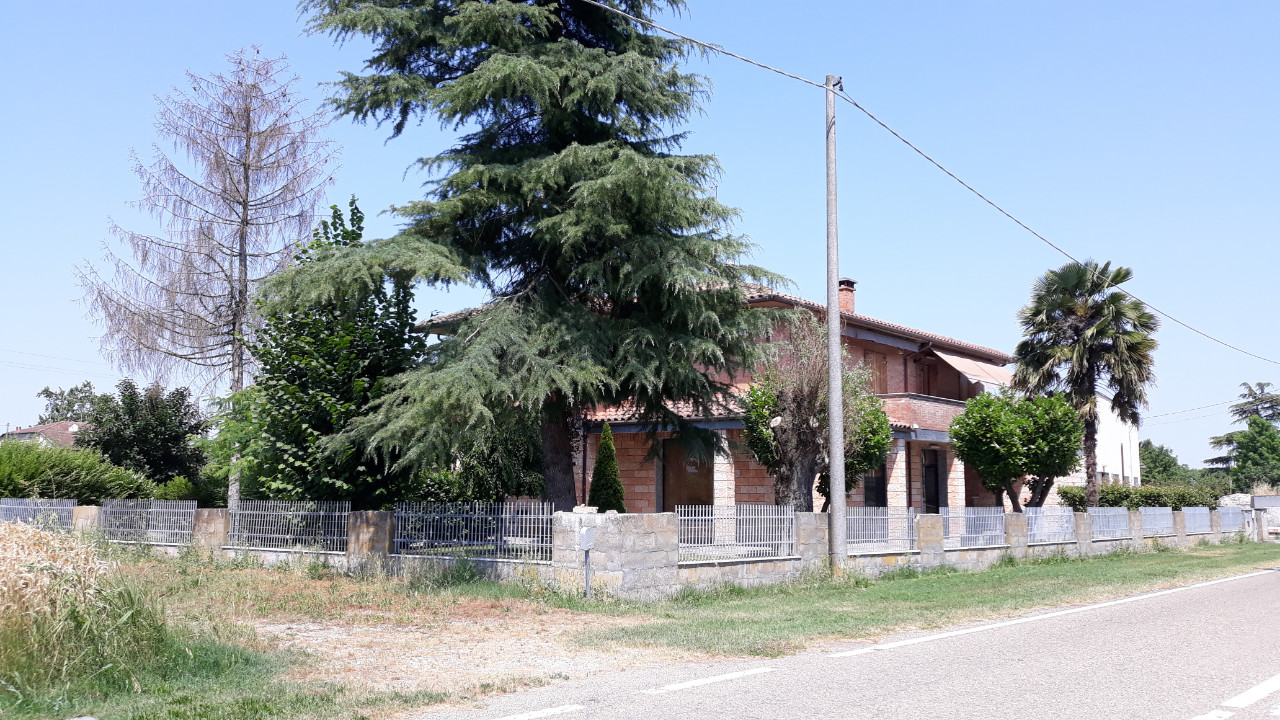 Villa Unifamiliare - Indipendente VOGHIERA vendita  Voghiera  SISTEMI APERTI IMMOBILIARE