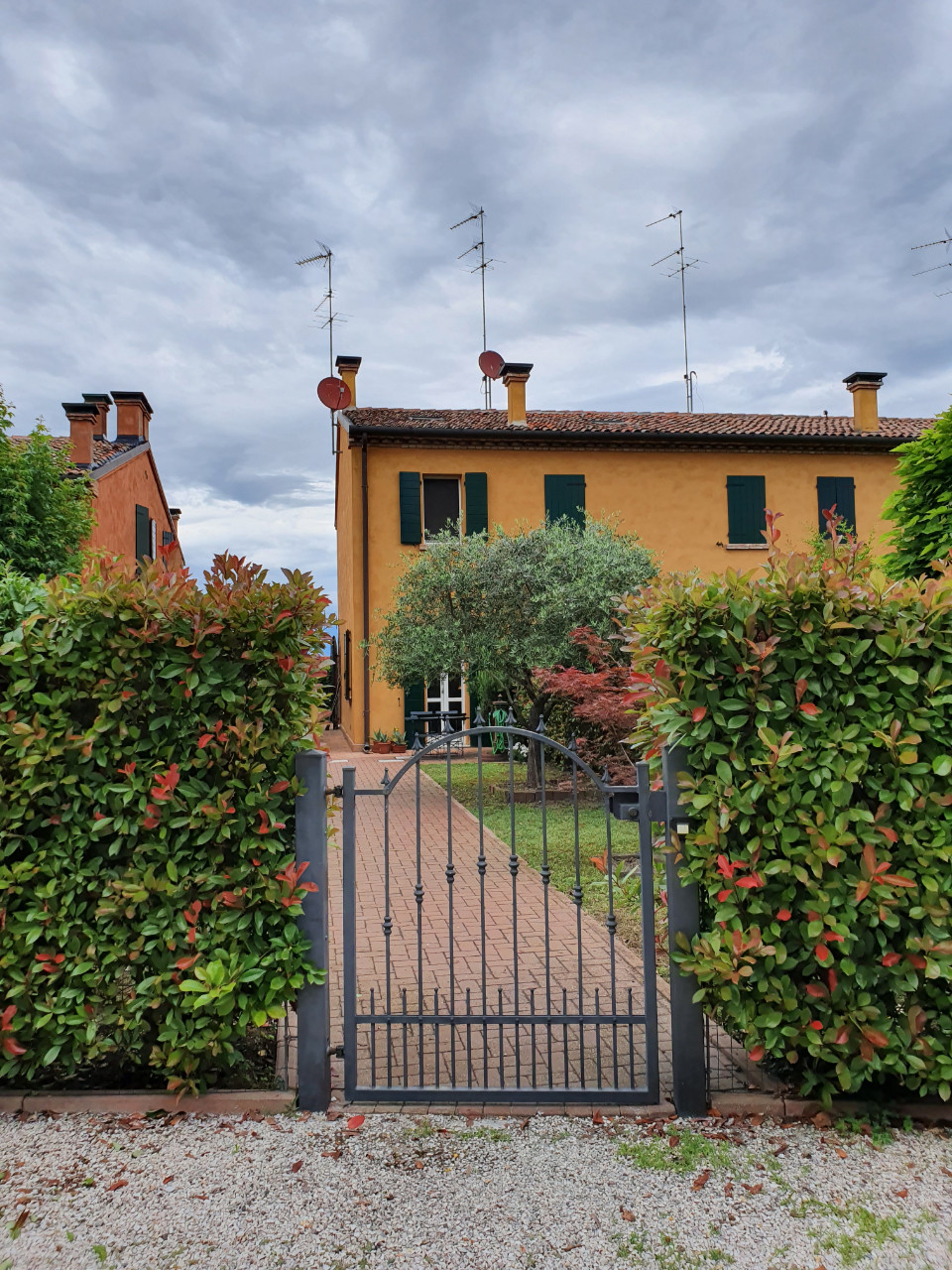  ferrara vendita quart: via pomposa sistemi aperti immobiliare